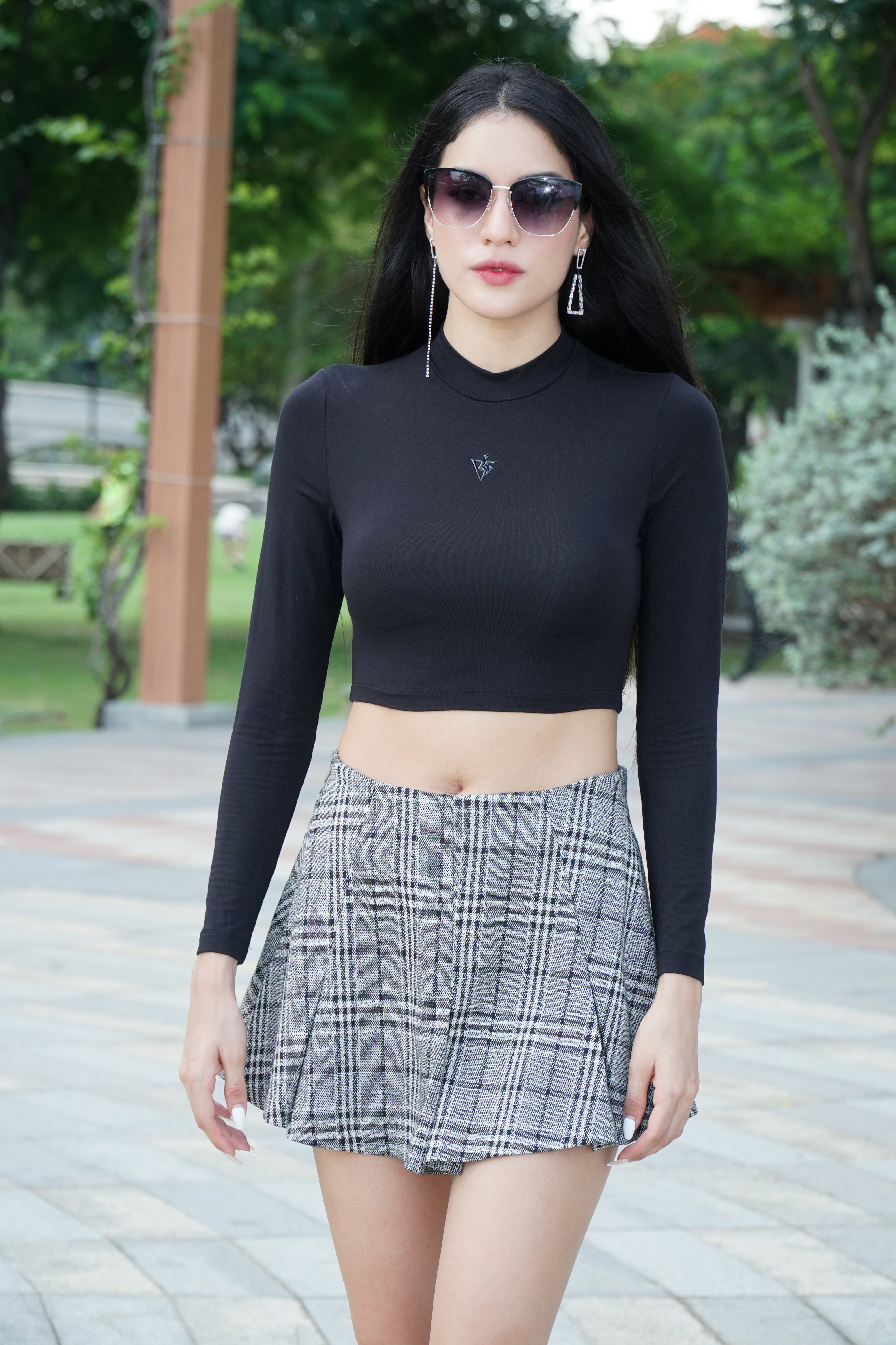 Women's Black Mock Turtle Neck Crop Top